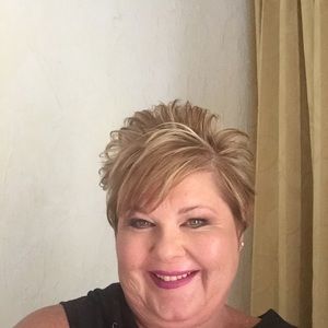 Meet your Posher, Lynn